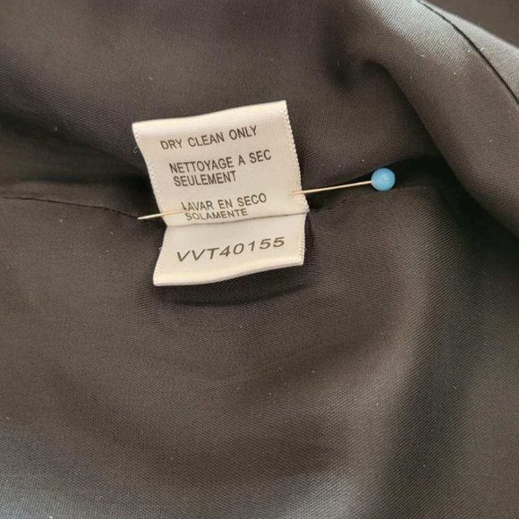 Women's Black Velvet Blazer Size Small - Picture 3 of 4